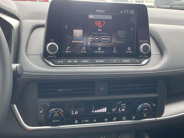 Nissan Rogue  2026