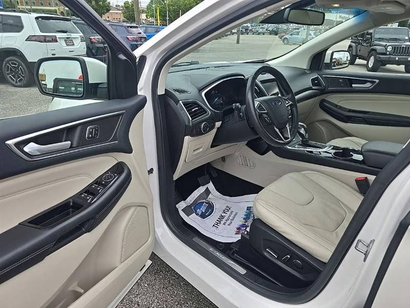 Ford Edge  2015