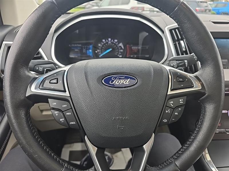 Ford Edge  2015