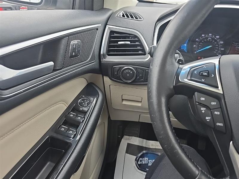 Ford Edge  2015