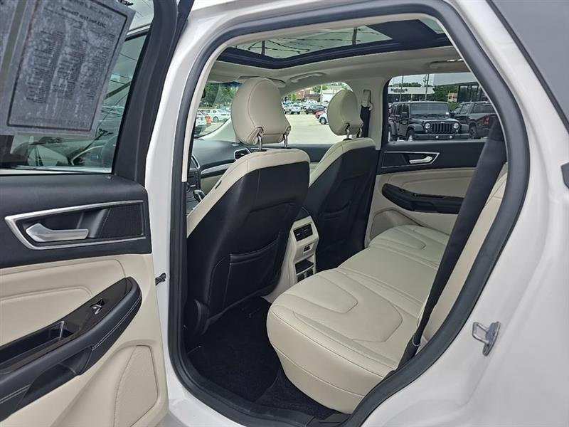 Ford Edge  2015
