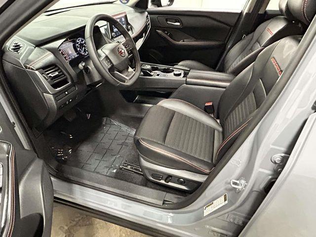 Nissan Rogue  2025