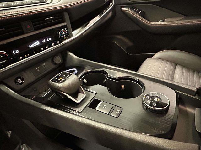 Nissan Rogue  2025