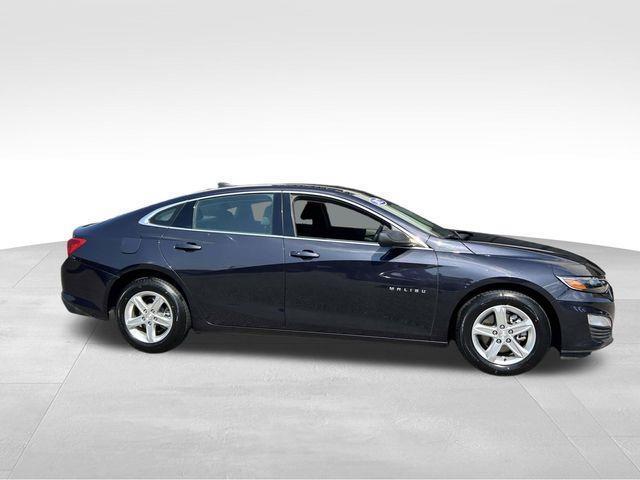 Chevrolet Malibu  2022