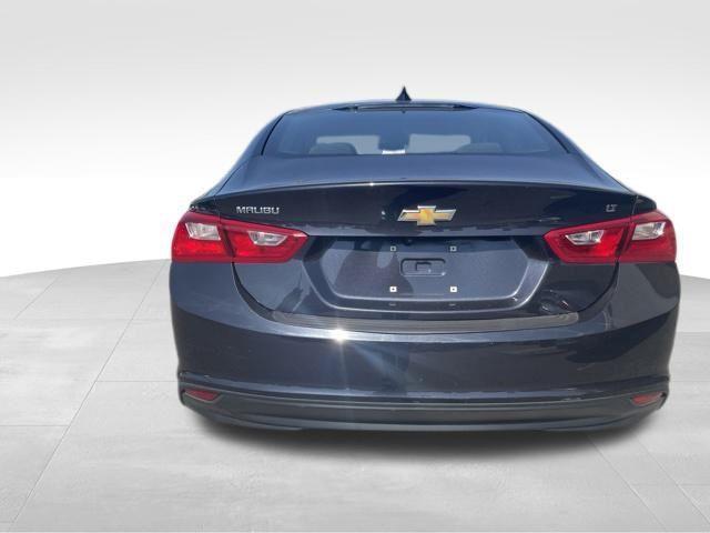 Chevrolet Malibu  2023