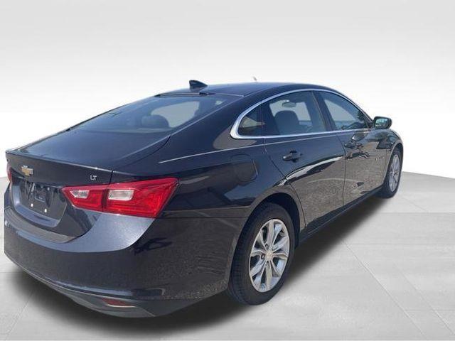 Chevrolet Malibu  2023