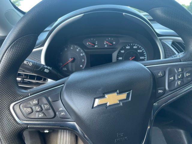 Chevrolet Malibu  2023