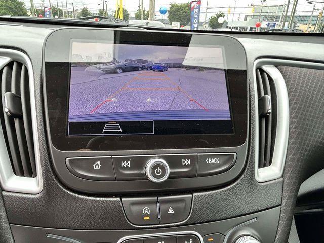 Chevrolet Malibu  2023