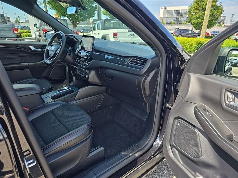 Ford Escape  2025