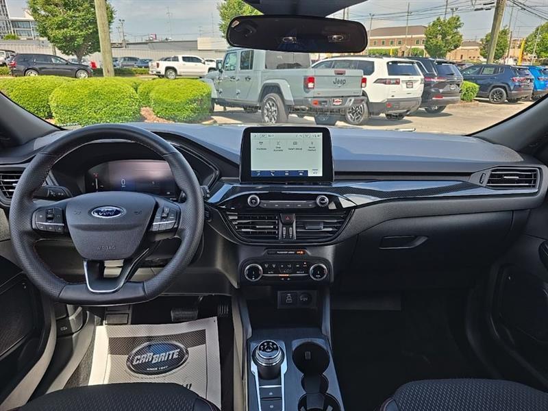 Ford Escape  2025