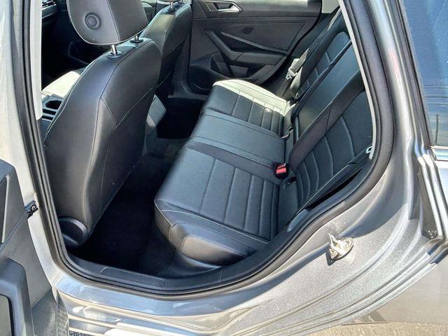 Volkswagen Jetta  2024