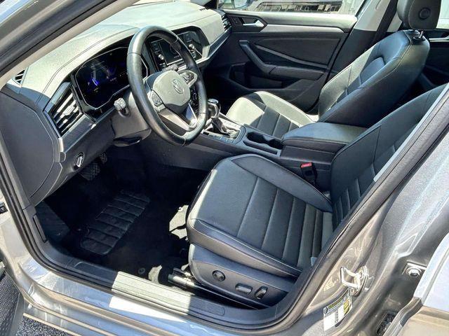Volkswagen Jetta  2024
