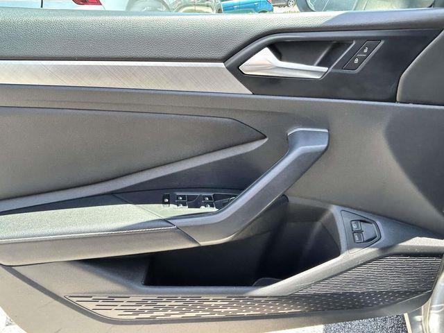 Volkswagen Jetta  2024