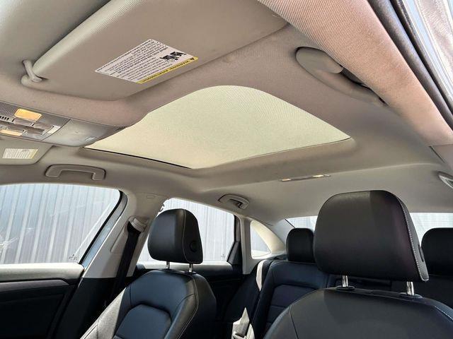 Volkswagen Jetta  2024