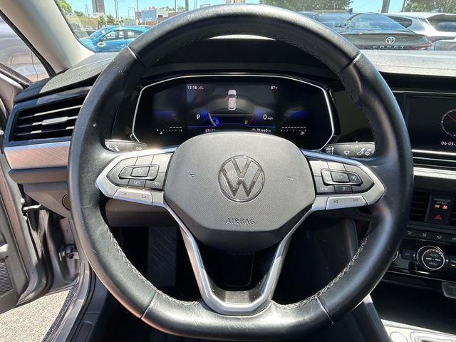 Volkswagen Jetta  2024