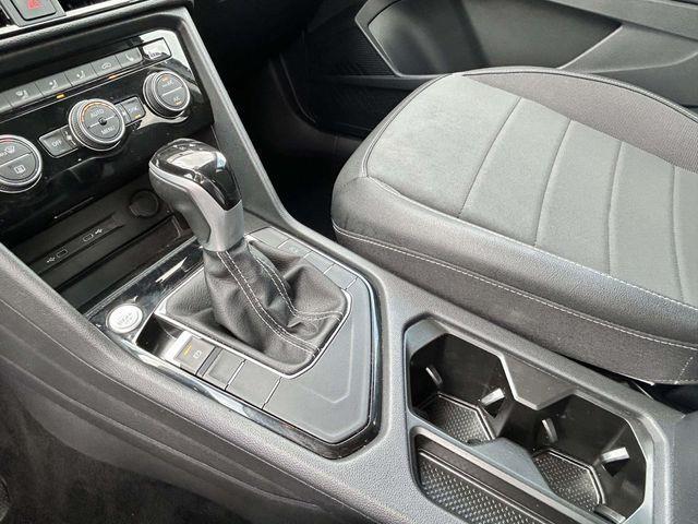 Volkswagen Taos  2024