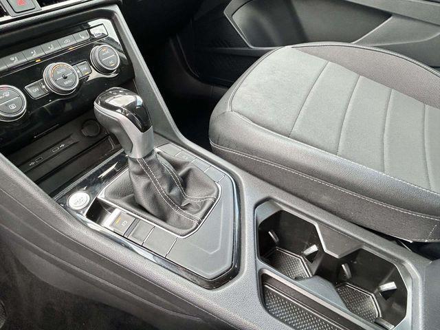 Volkswagen Taos  2024