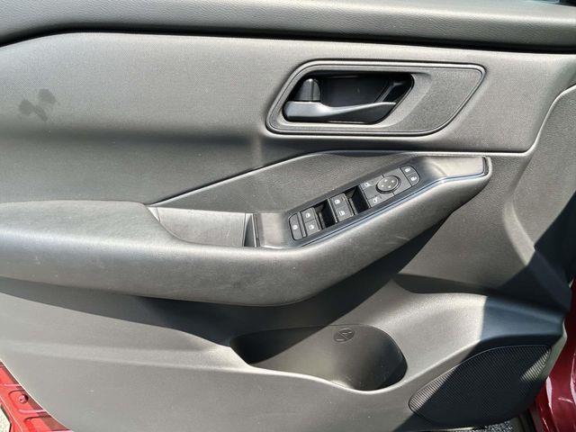 Nissan Rogue  2026