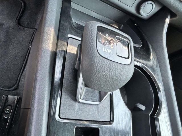 Nissan Rogue  2026