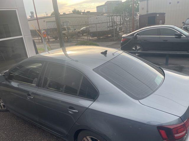 Volkswagen Jetta  2016