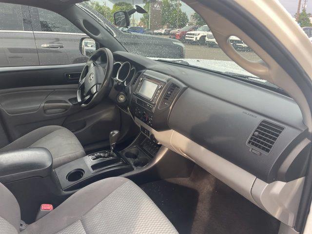 Toyota Tacoma  2014