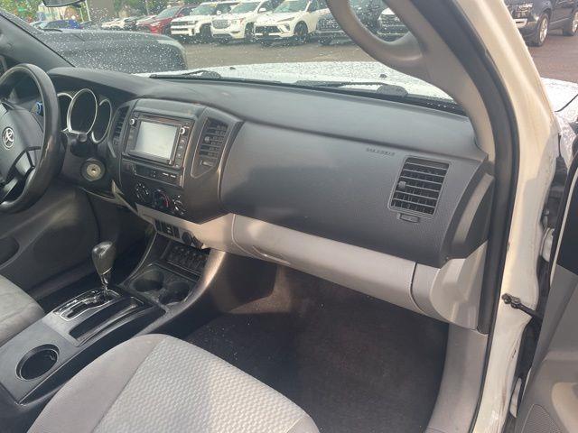 Toyota Tacoma  2014