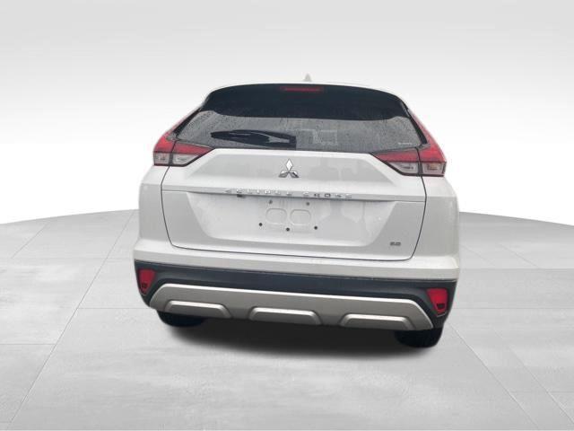 Mitsubishi Eclipse Cross  2024