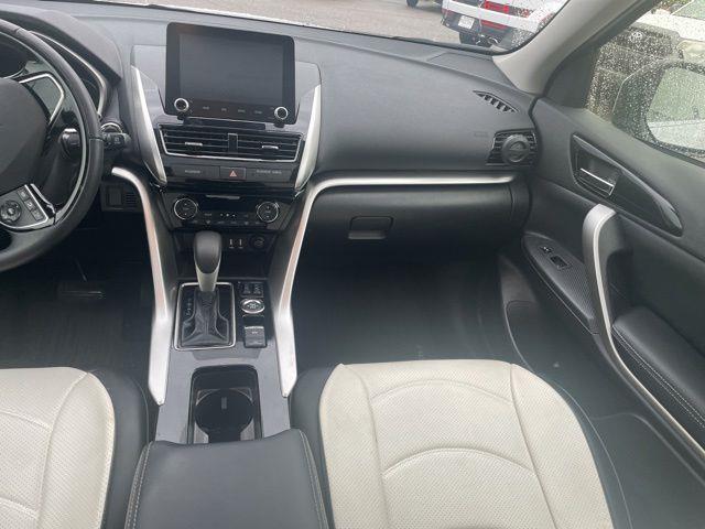 Mitsubishi Eclipse Cross  2024