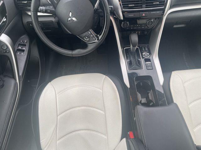 Mitsubishi Eclipse Cross  2024