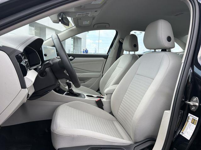 Volkswagen Jetta  2026