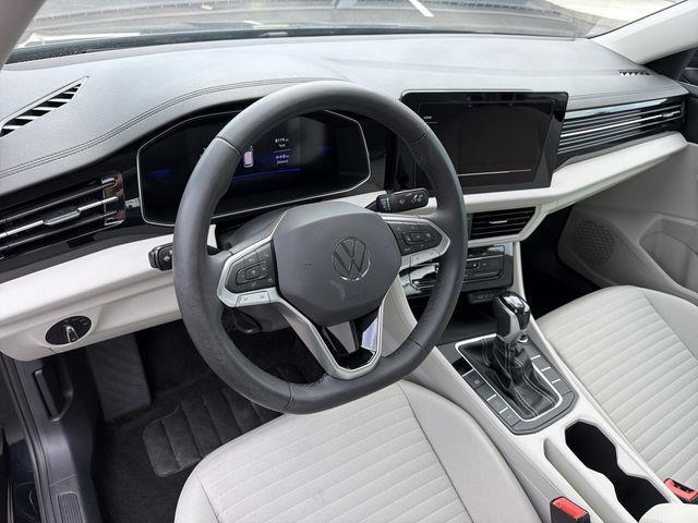 Volkswagen Jetta  2026