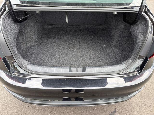 Volkswagen Jetta  2026