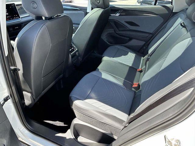 Volkswagen Tiguan  2025