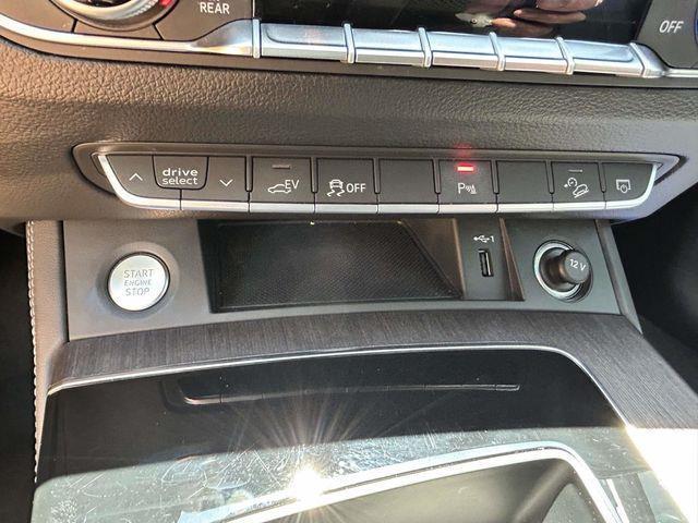 Audi Q5 e  2023