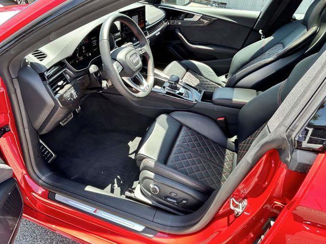 Audi S5  2025