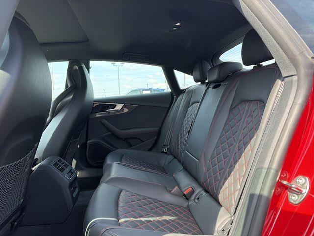 Audi S5  2025