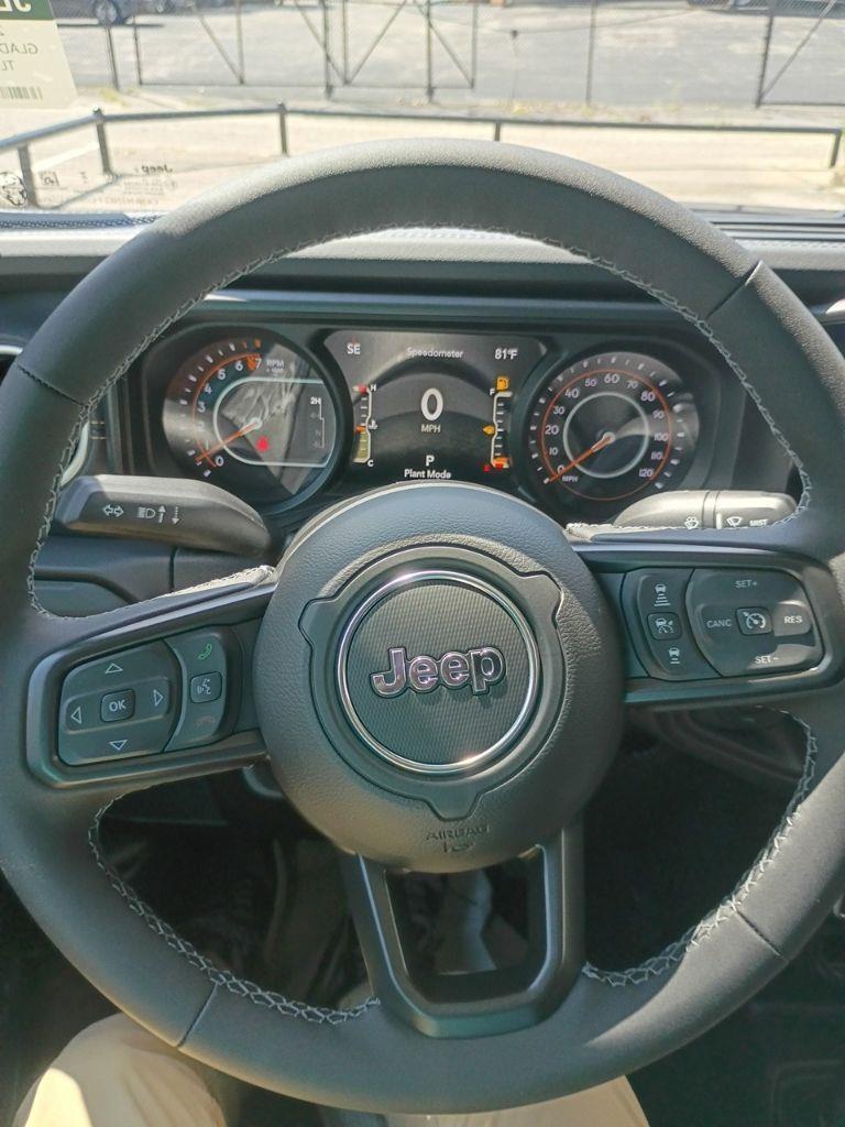 Jeep Gladiator  2026
