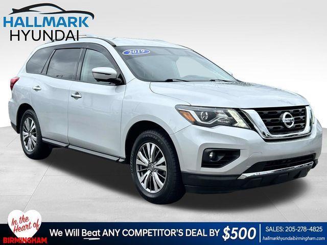 Nissan Pathfinder  2019