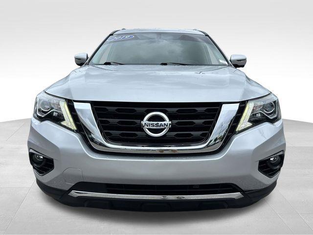 Nissan Pathfinder  2019