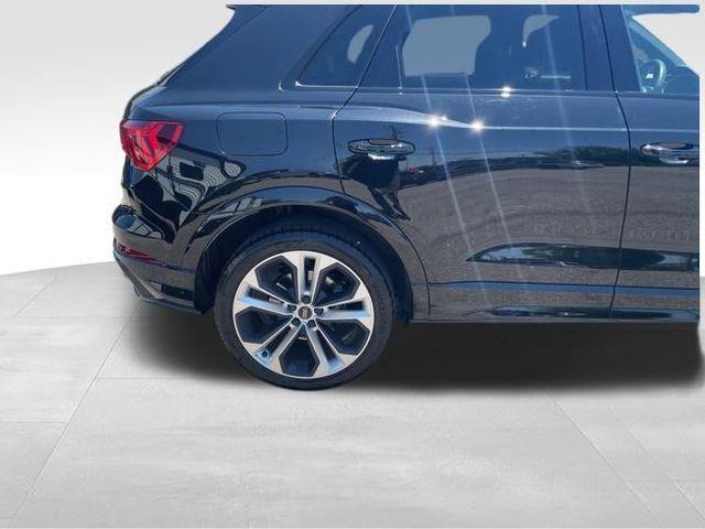 Audi Q3  2022
