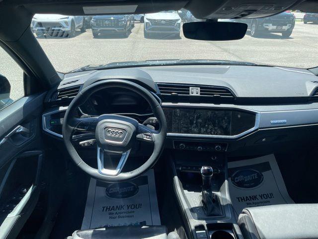 Audi Q3  2022