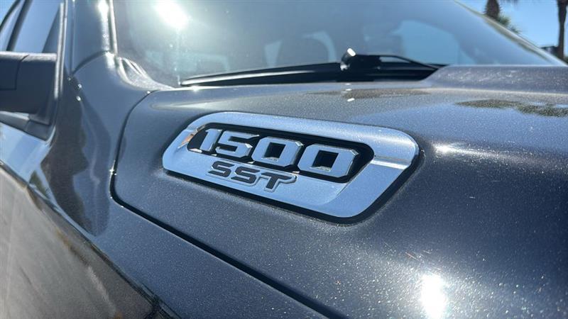 RAM 1500  2025