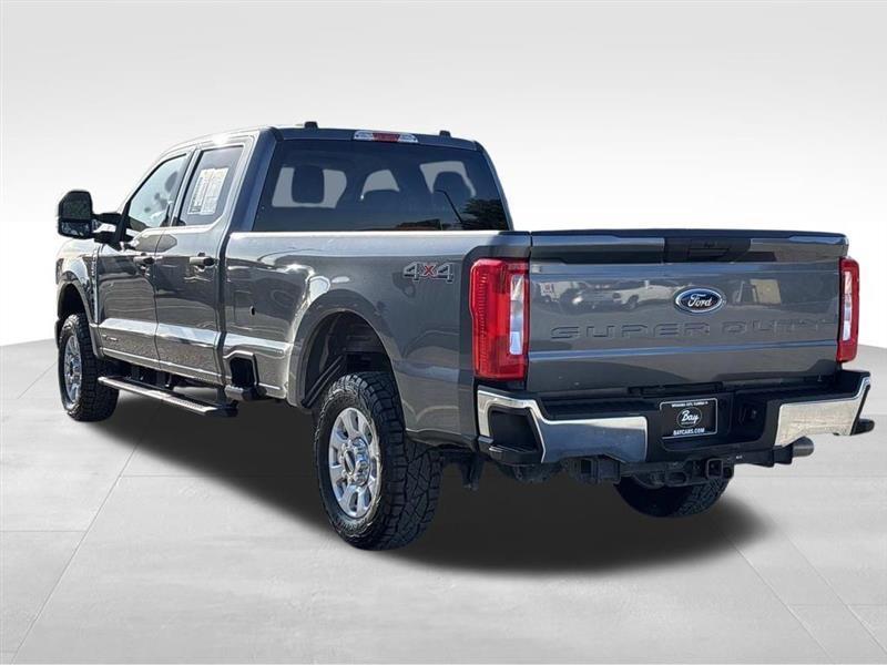 Ford F-250 SD  2024