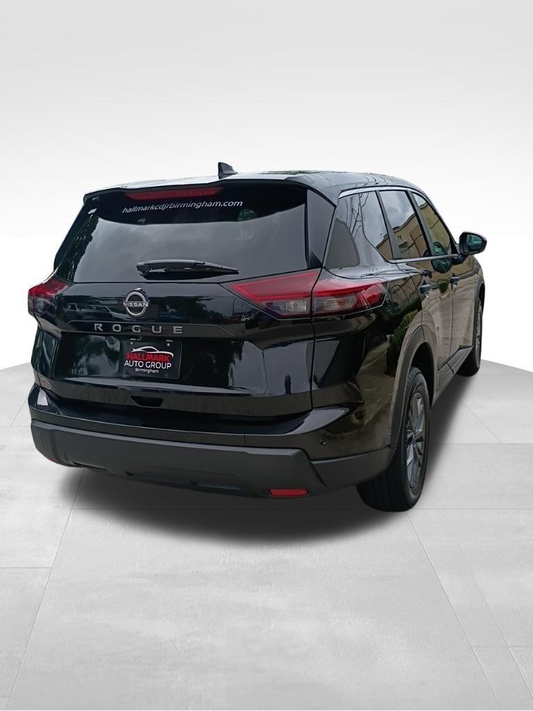 Nissan Rogue  2024