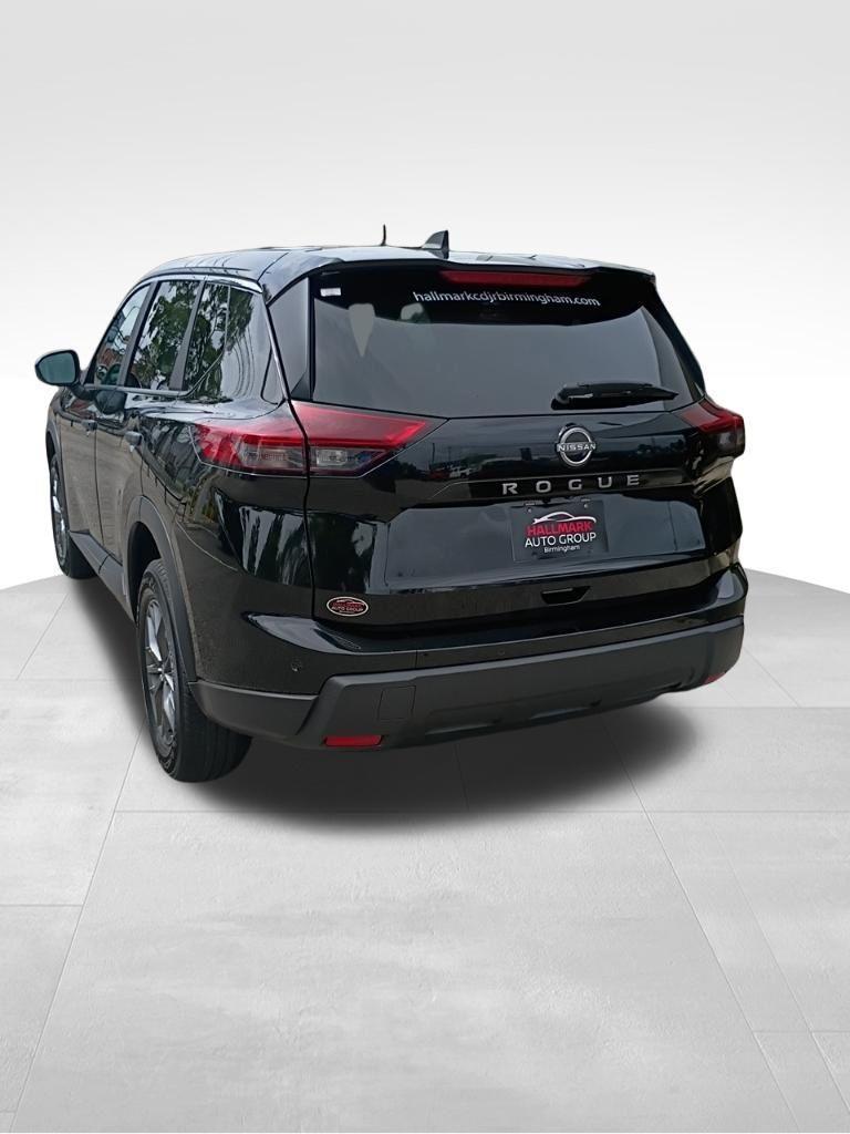Nissan Rogue  2024
