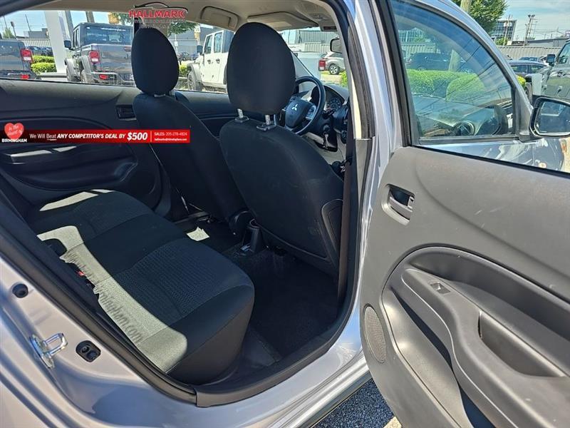 Mitsubishi Mirage G4  2024
