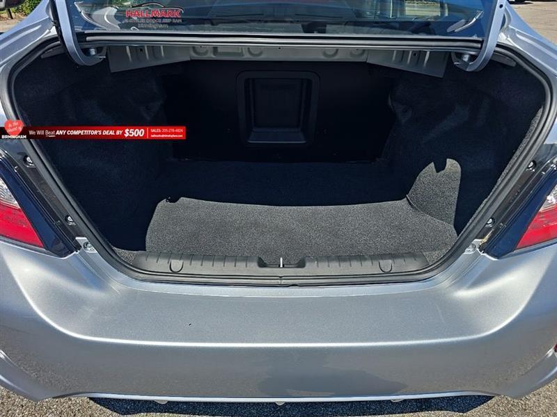 Mitsubishi Mirage G4  2024