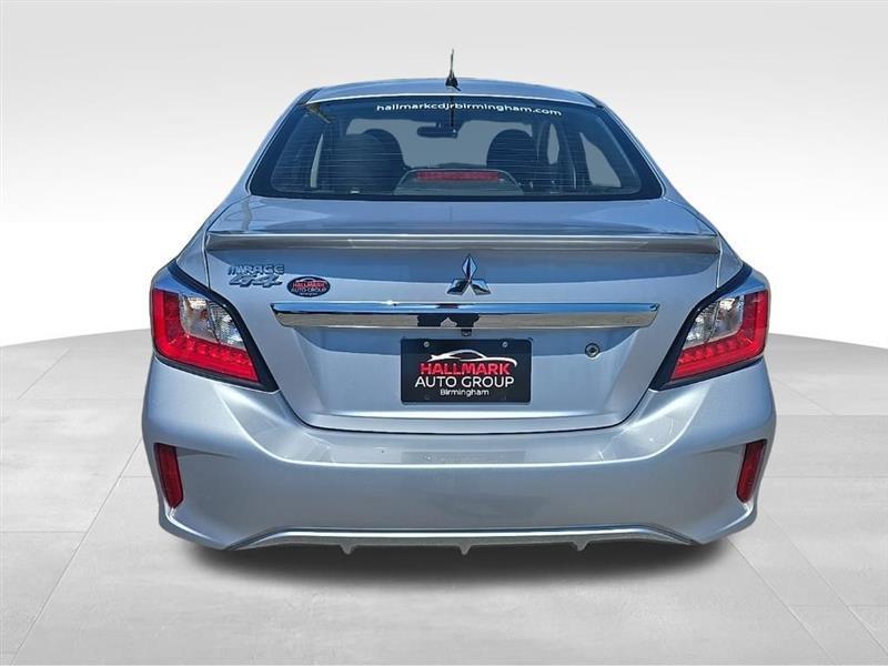 Mitsubishi Mirage G4  2024