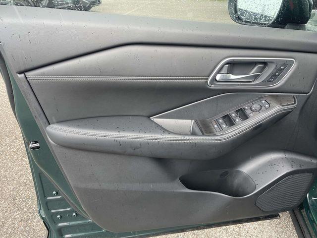 Nissan Rogue  2026