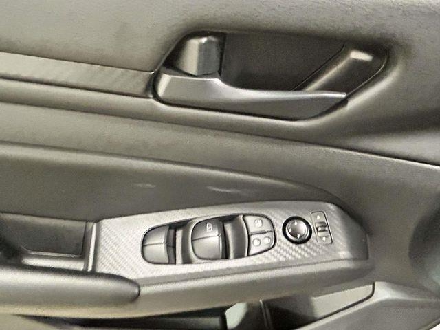 Nissan Altima  2025